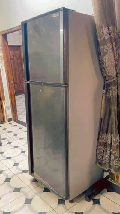 Orient Full size refrigerator