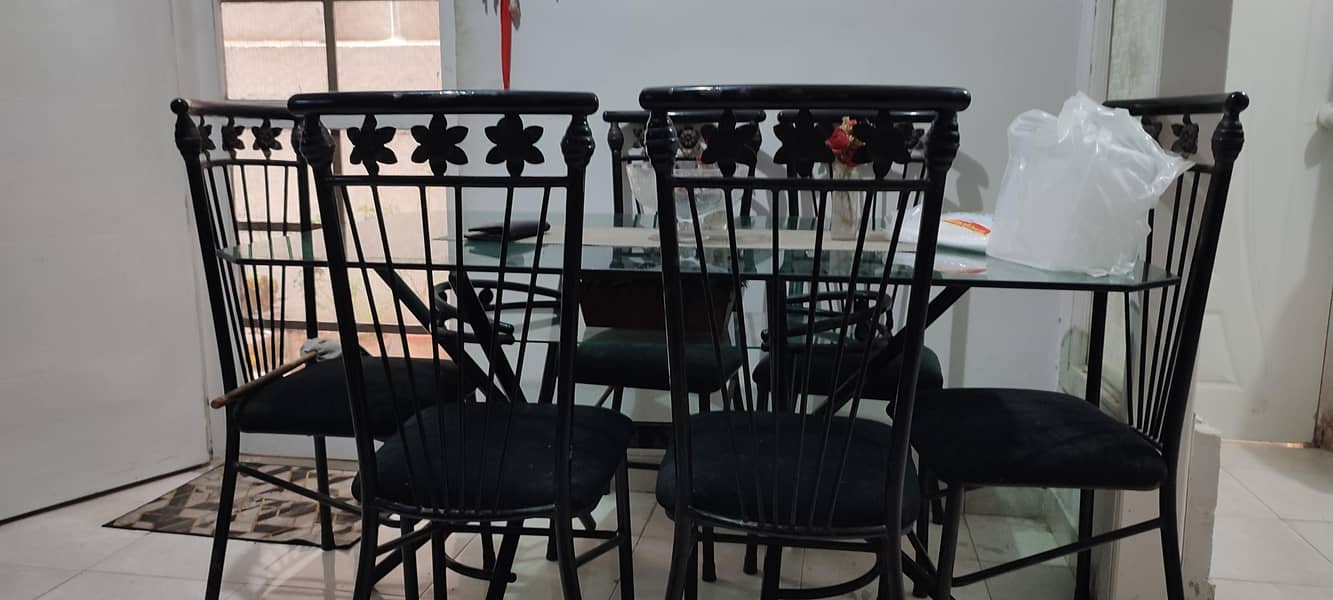 Dining table, LED reck table, and center table 0