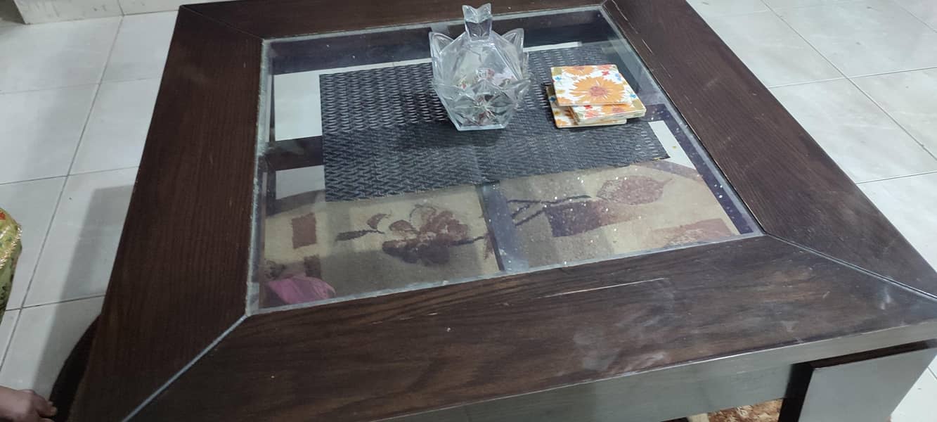Dining table, LED reck table, and center table 8