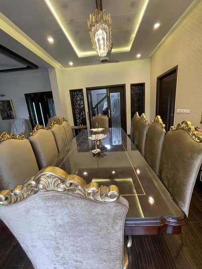 Luxury dining table  and  with console and mirror