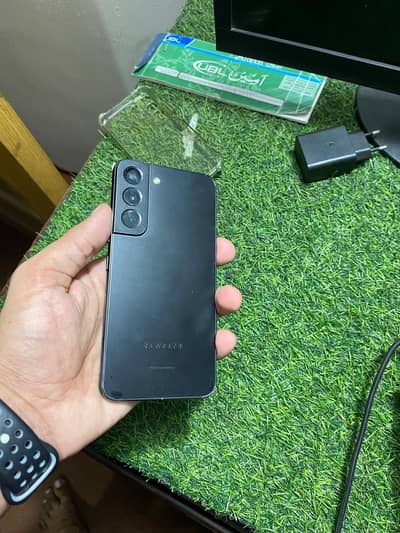 Samsung Mobile S22