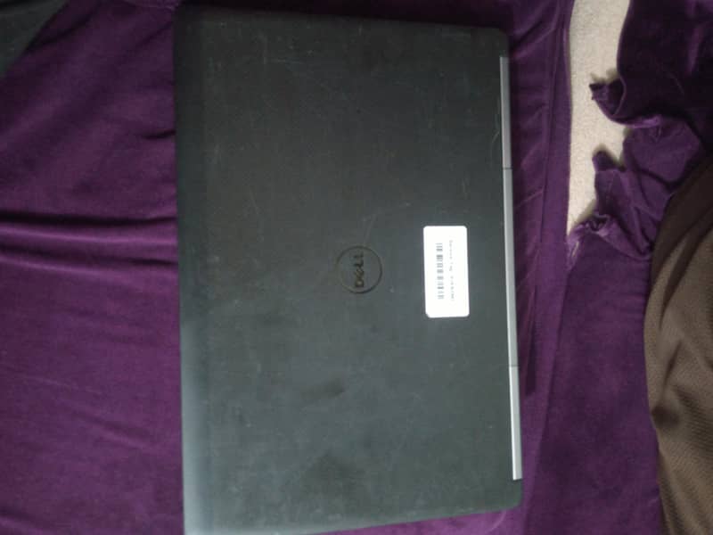 Dell precision 7720 2