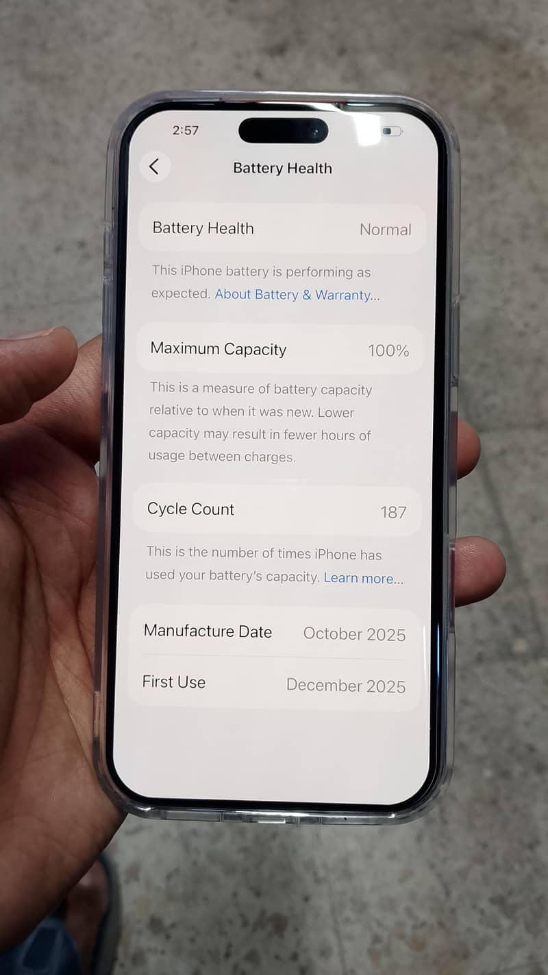 Apple iPhone 17 Pro Max 1