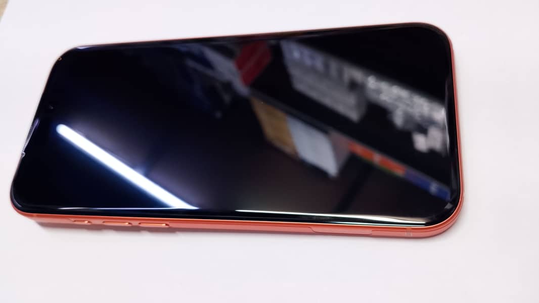Apple iPhone 17 Pro Max 2