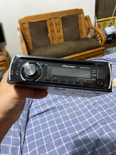 Pioneer Deh-2150ub car