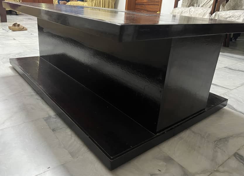 Centre Table (Semi Solid) 2