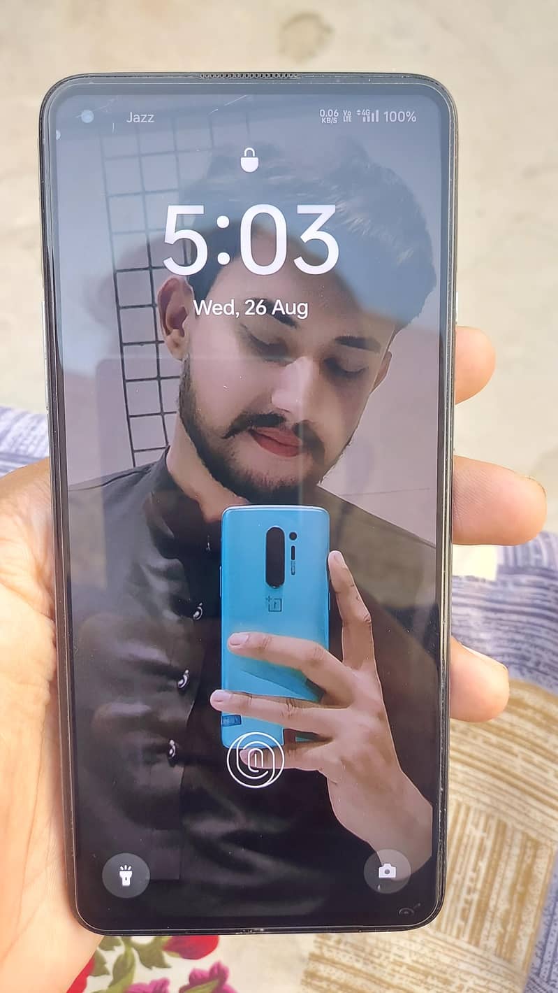 one plus 8t 1