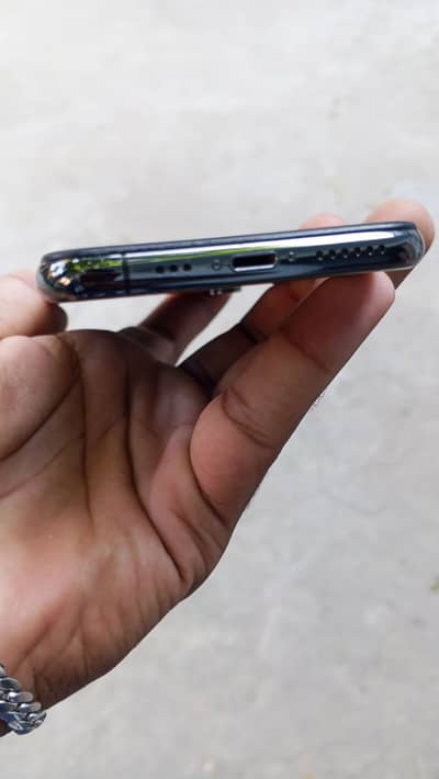 Apple iPhone XS