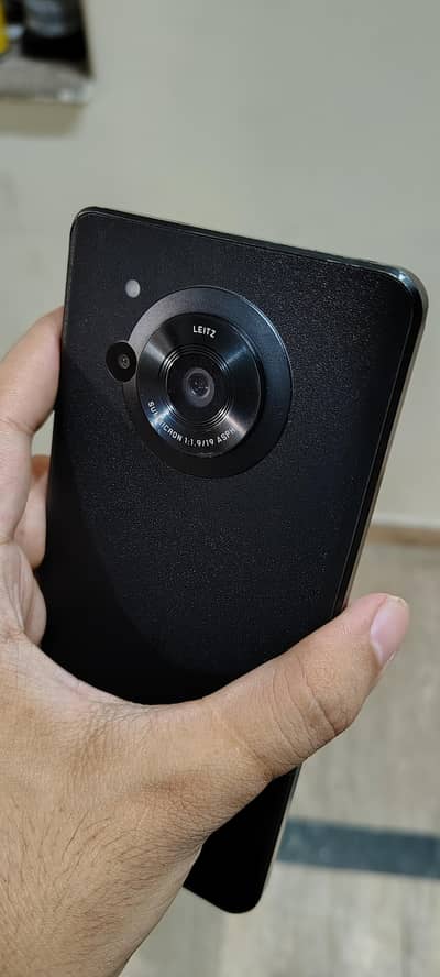 Aqous R7
