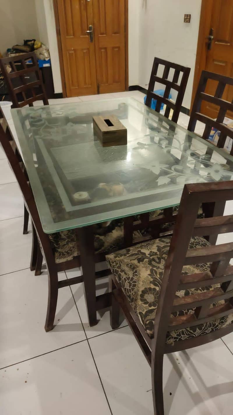6 seater Dining table 1