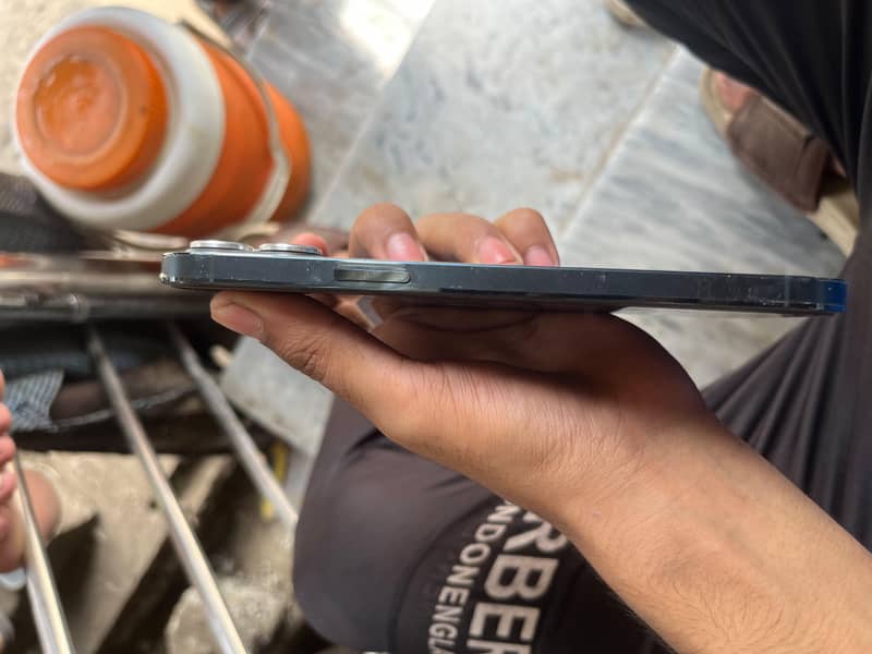 Apple iPhone 12 Pro Max 2