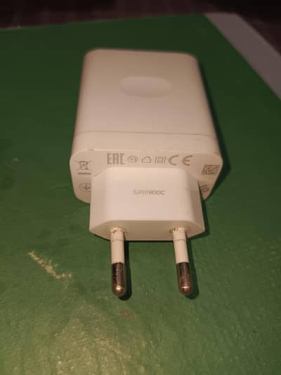 OppO A38 33W box pulled charger