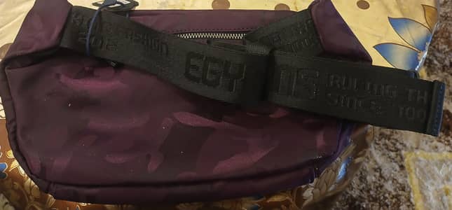 Beautiful Branded Hand Bag ( Men . . women )