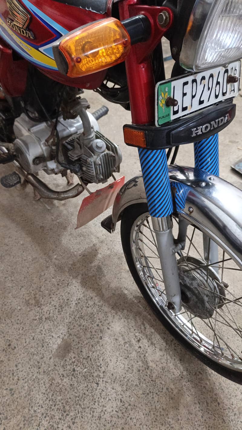 CD. 70 2016 model 7
