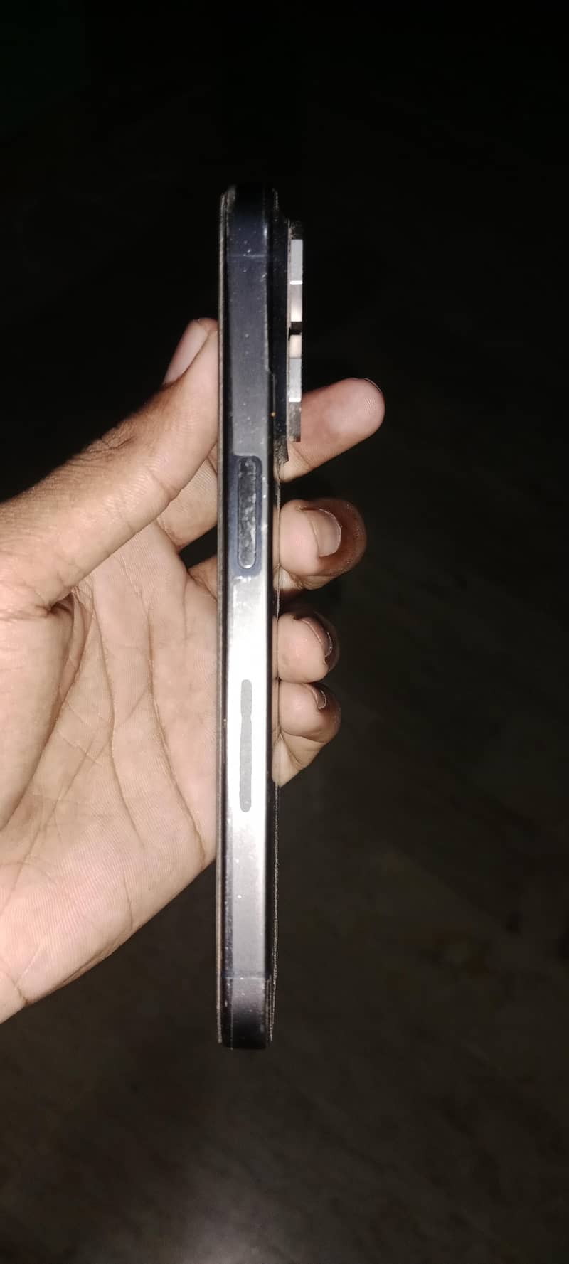Apple iPhone 15 Pro 1