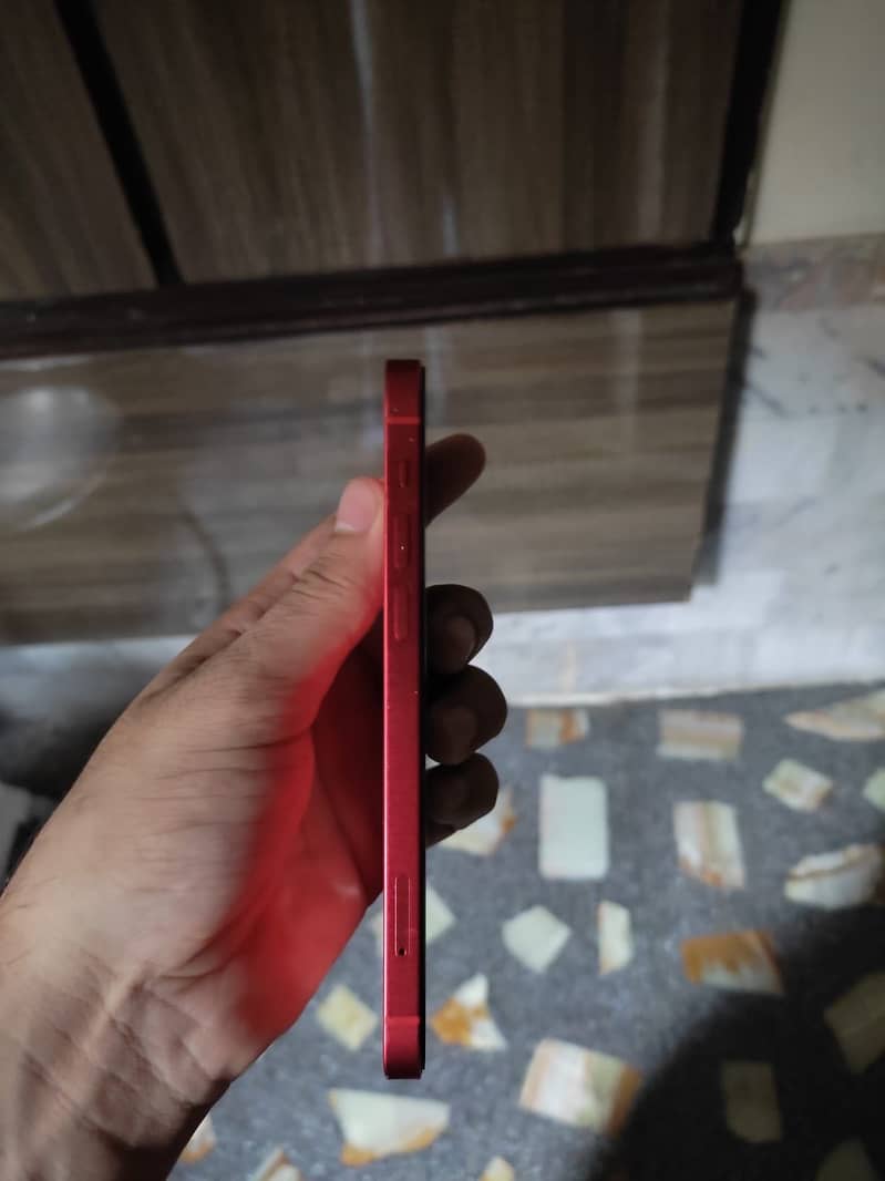 Apple iPhone 12 3
