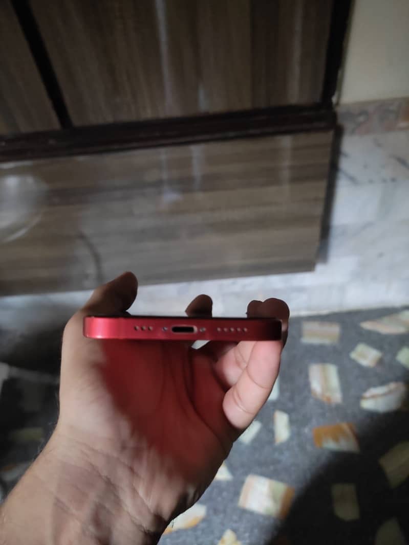 Apple iPhone 12 5