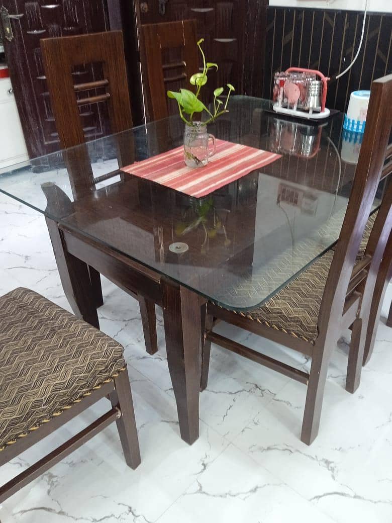 6 chairs Dining table 0