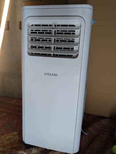 Portable AC 0.75 ton Vissani with stabilizer