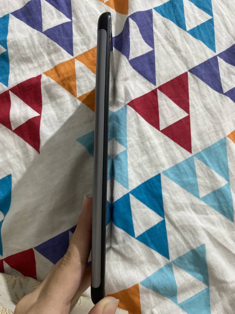 Huawei tablet BG2-U01 1