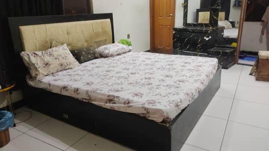 King Bed with Mattress