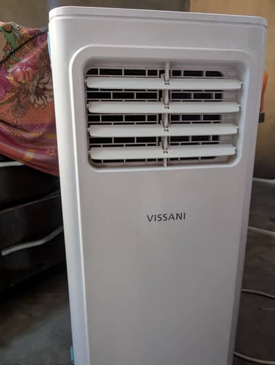 Portable AC 0.75 ton Vissani with stabilizer
