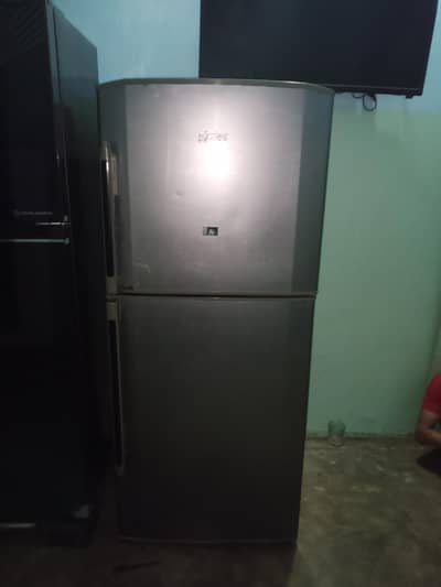 fridg sell karna compressor ka masla he shayad