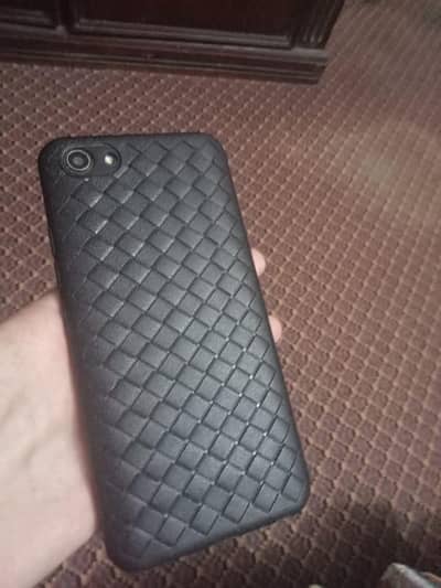 Vivo Y81s for sale reasonable price