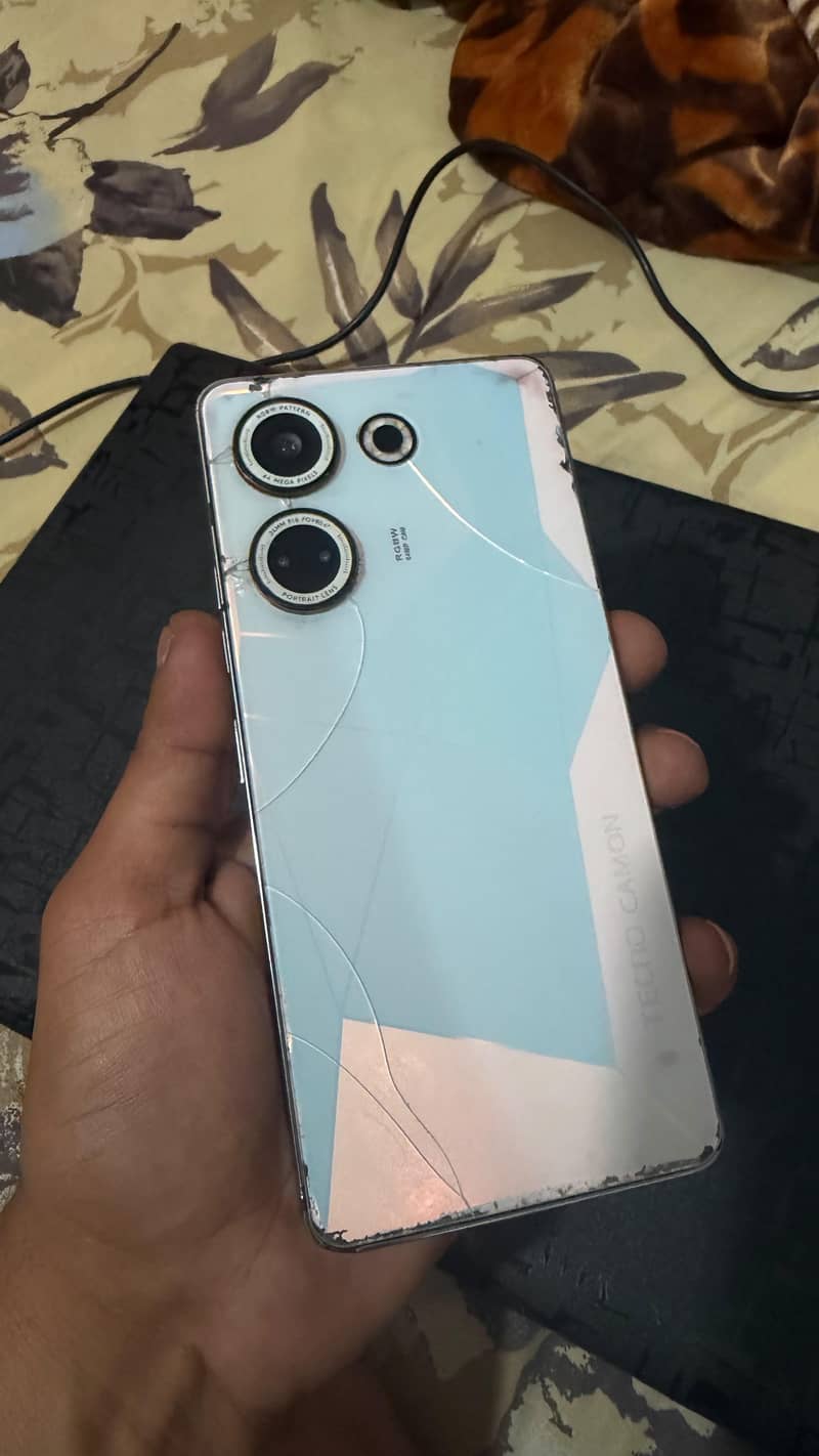 Tecno CAMON 20 1