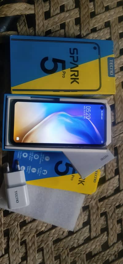 Tecno Spark 5 Pro