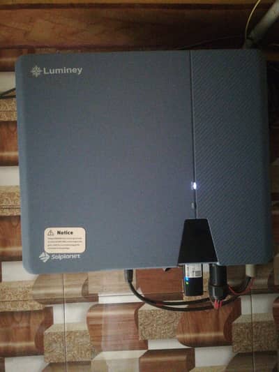 Luminey Solplanet 10KW 3-Phase On-Grid Solar inverter _ Like new