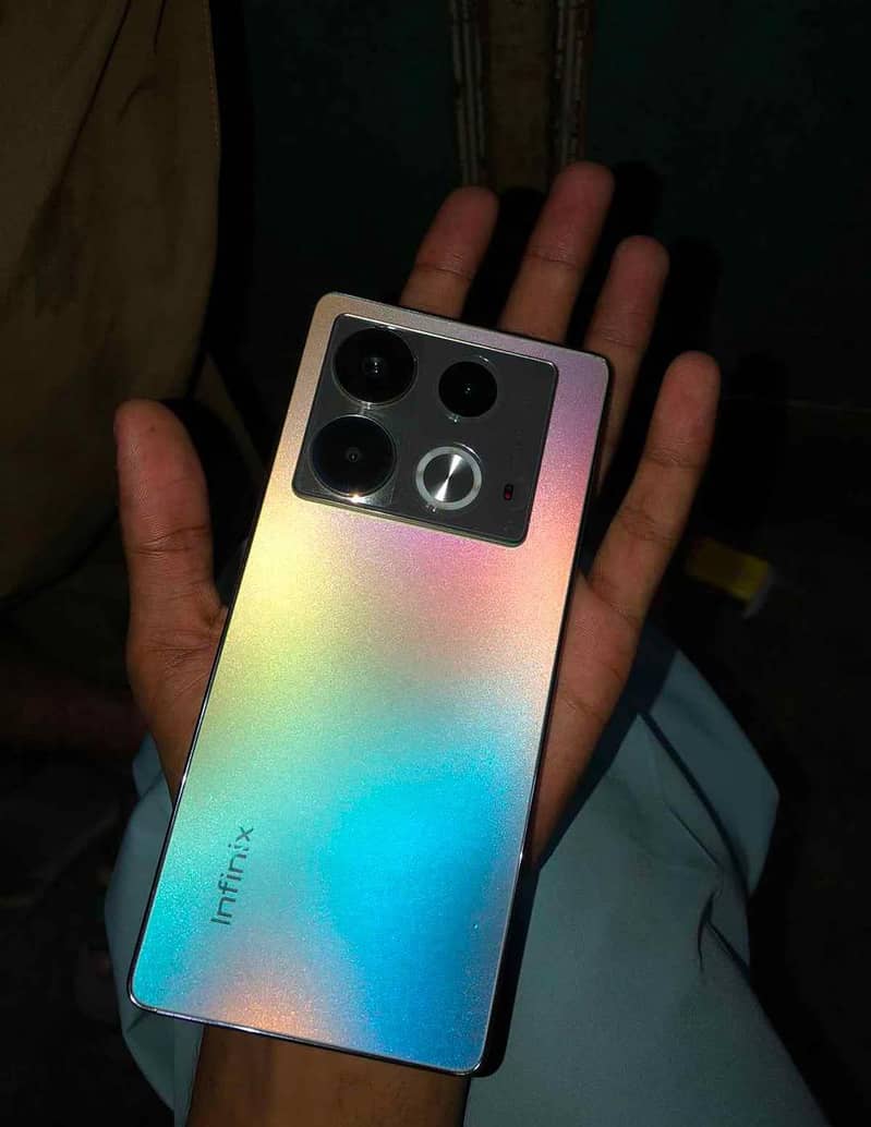 Infinix Note 40 0