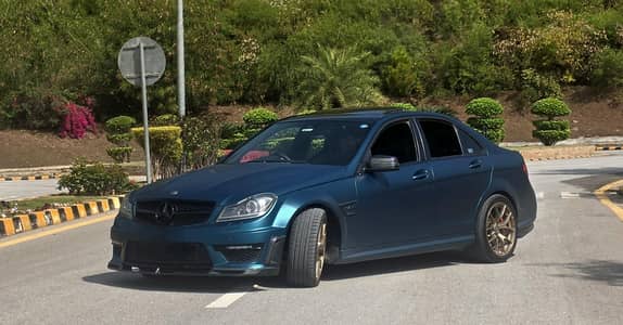 Mercedes C63 AMG 2014