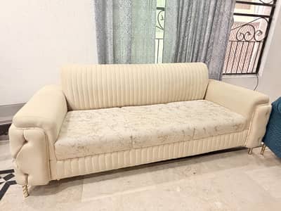 Sofa set for sale urgent