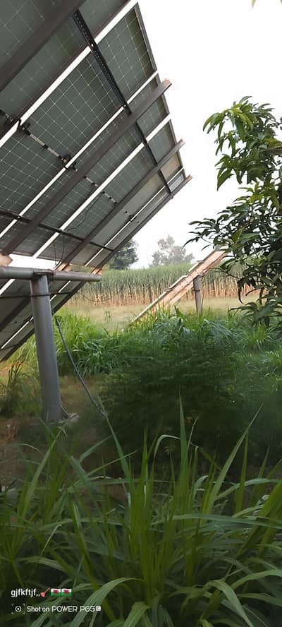 soler ata chaki and moveable stand