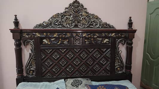 Bed sofa saif and table set