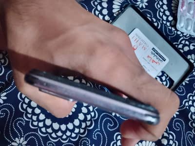 Vivo V20 with box