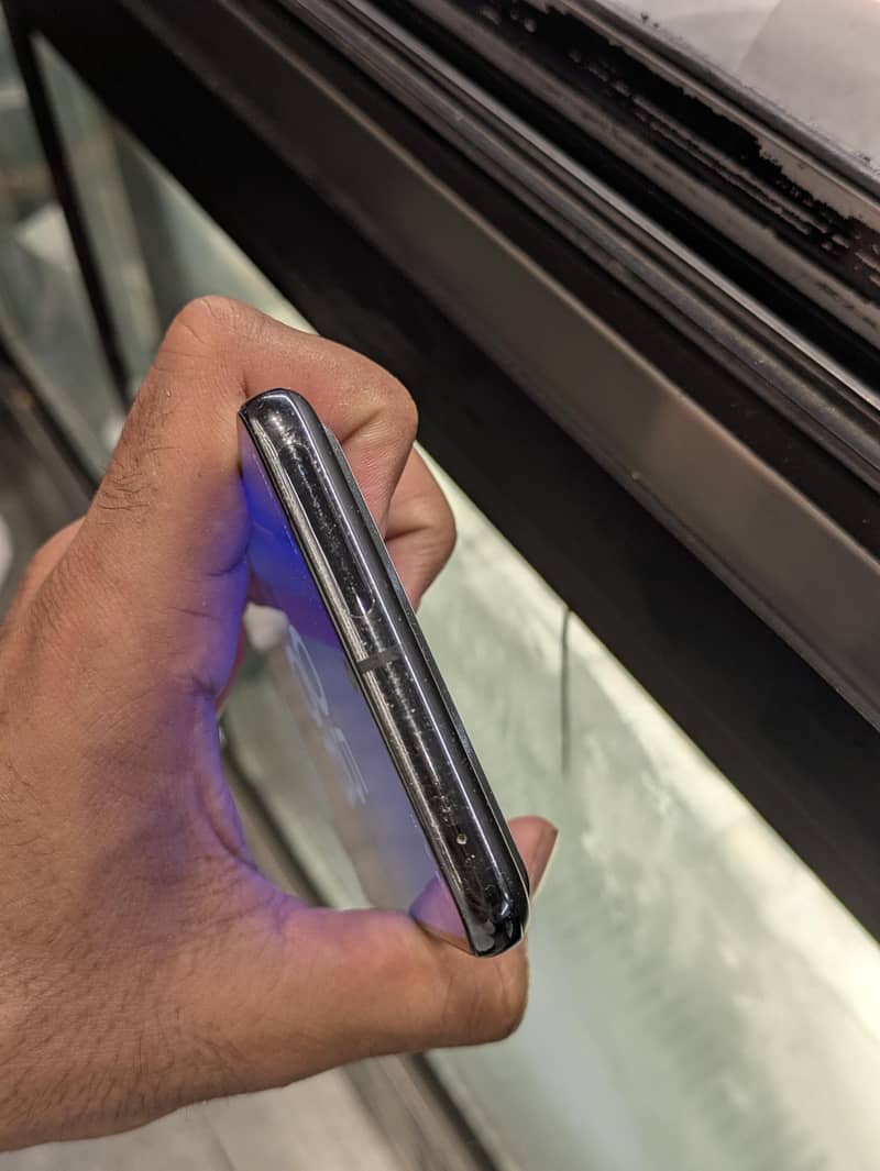 Google Pixel 8 Pro 3