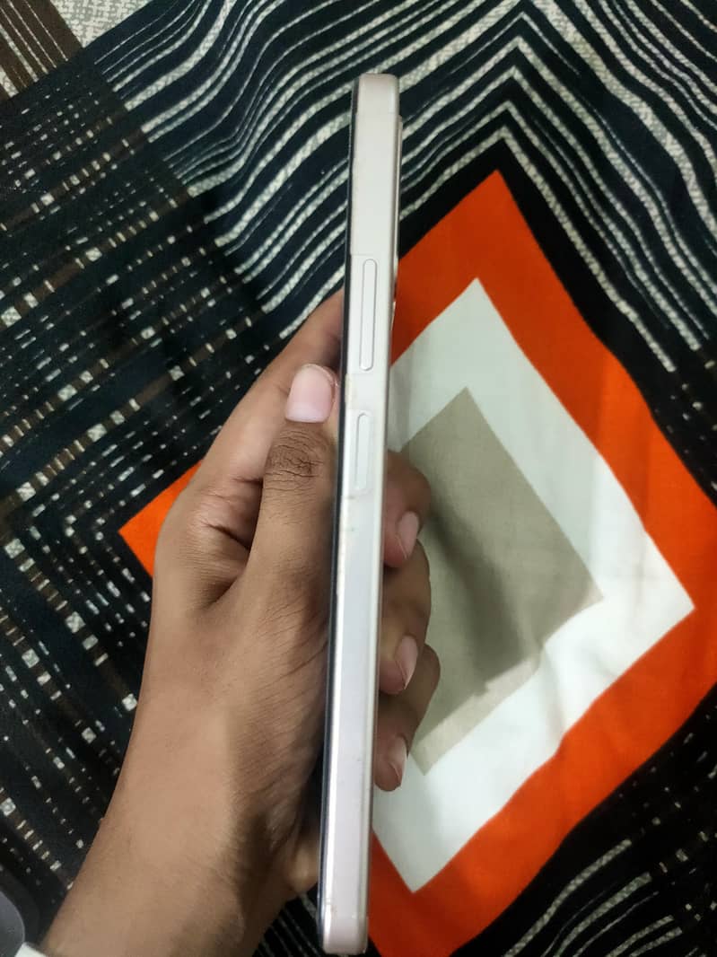 OPPO A6 2
