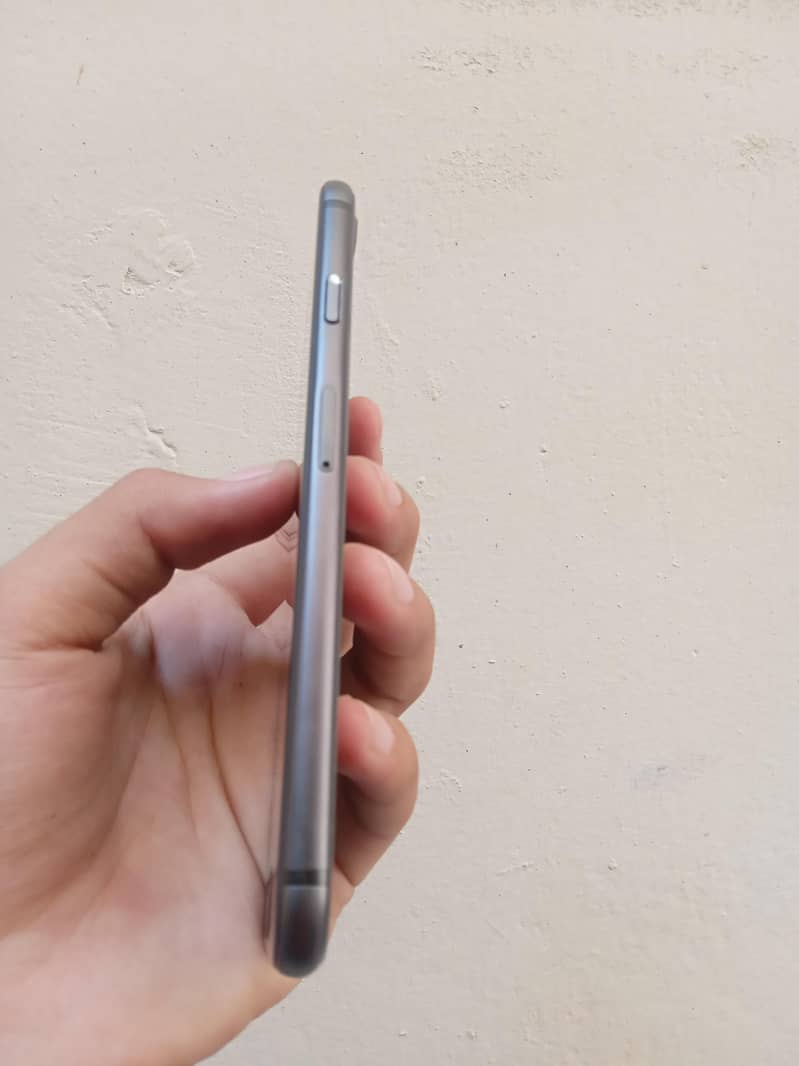 Apple iPhone 8 2