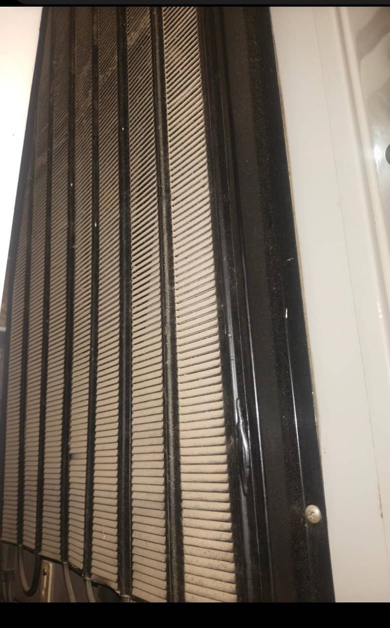 Good condition fridge 5