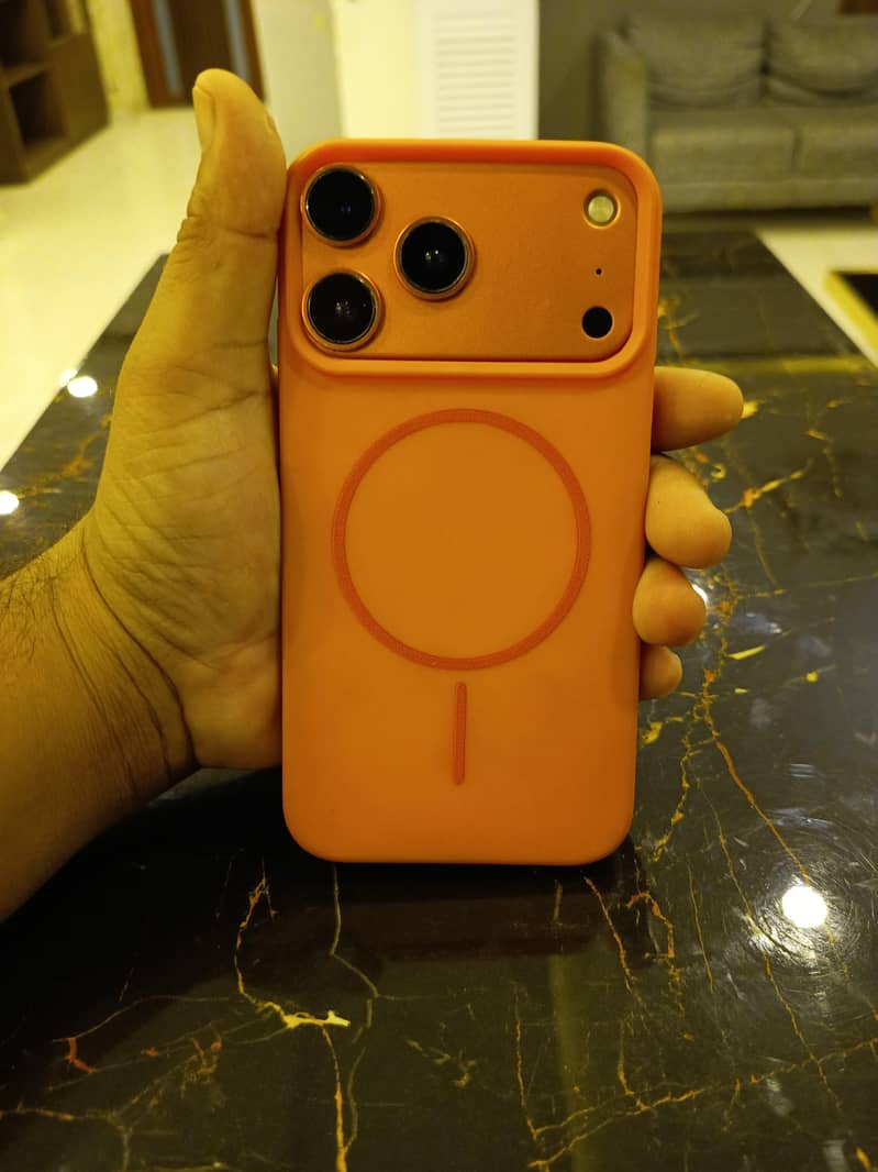 Apple iPhone 11 4