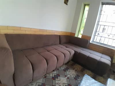6-Seater L-Shape Sofa Set – Good Condition