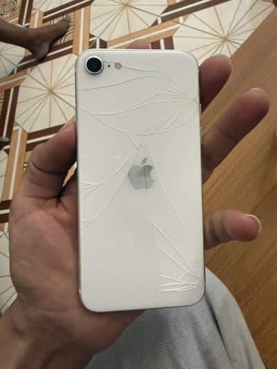 iPhone SE 2020 64gb back cracked all ok
