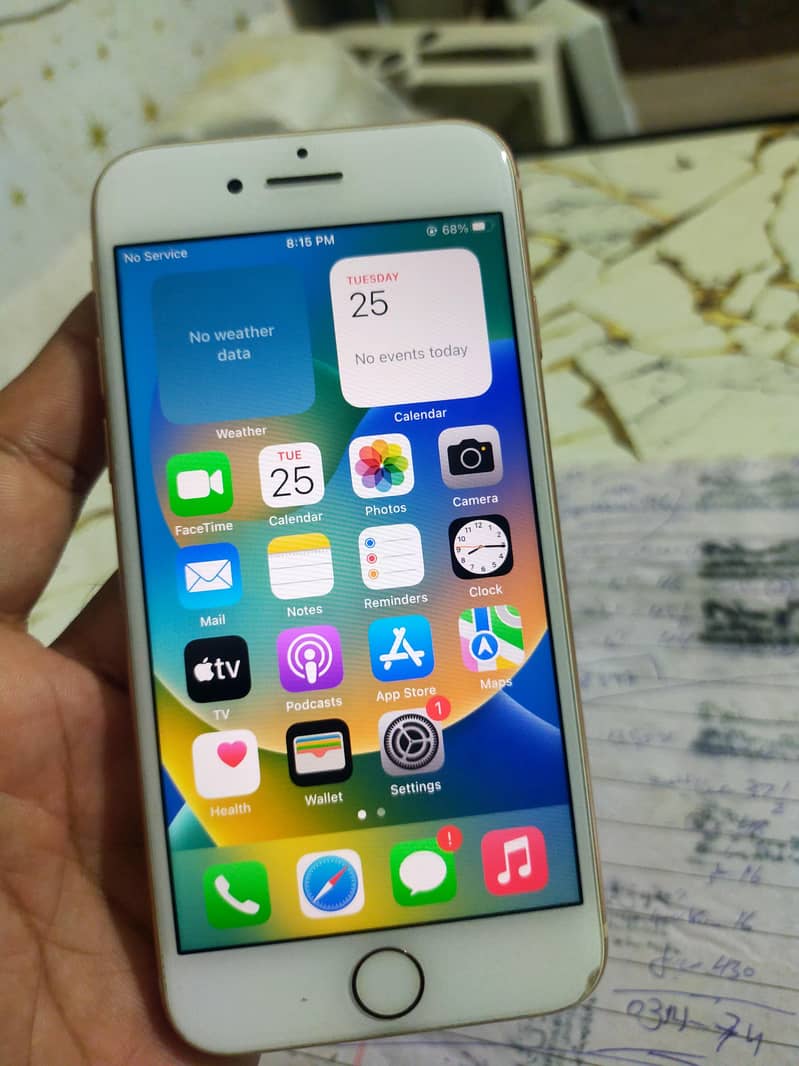 Apple iPhone 8 0