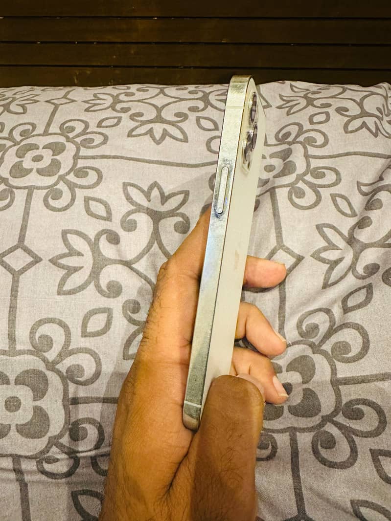 Apple iPhone 12 Pro 1