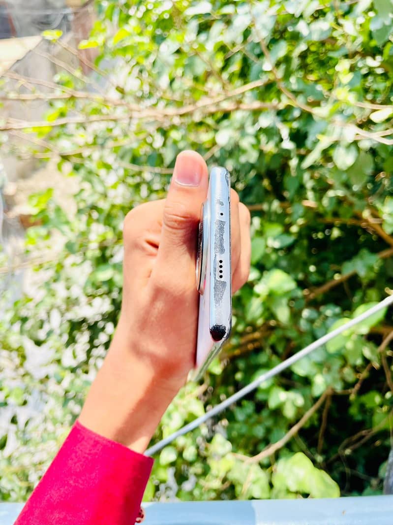 Tecno Spark 20 Pro Plus 3