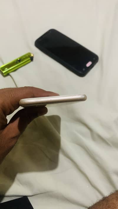 Apple iPhone 6