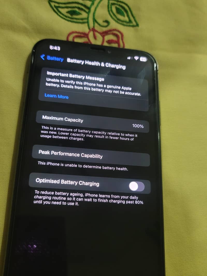 Apple iPhone XS Max 2