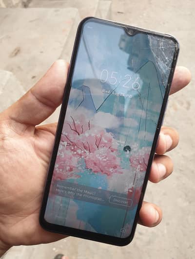 Tecno Spark 8C 4 128 box&phone bs glass break hai urgent sale